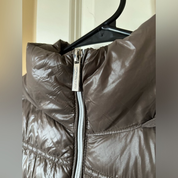 Michael Kors Women's Quilted Brown/Mocha Packable Down Jacket w Hood Size L - Picture 4 of 9